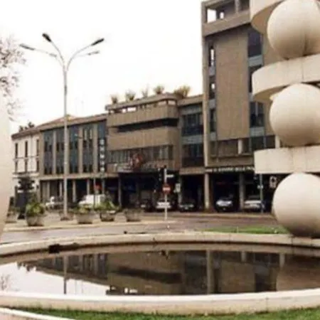 Mini Baradello 科莫