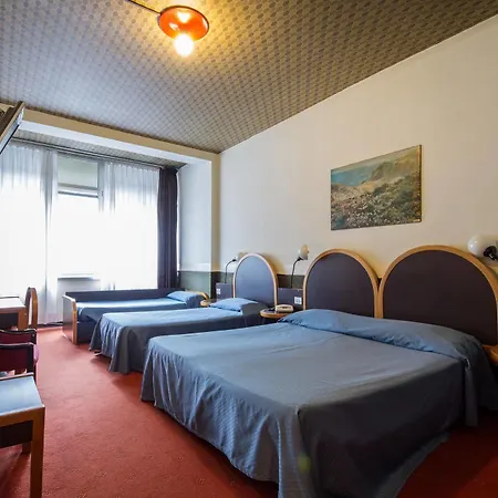 Hotel Mini Baradello